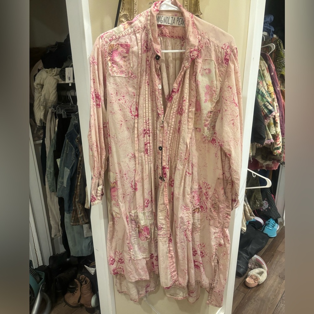 Nwt magnolia pearl duster/top